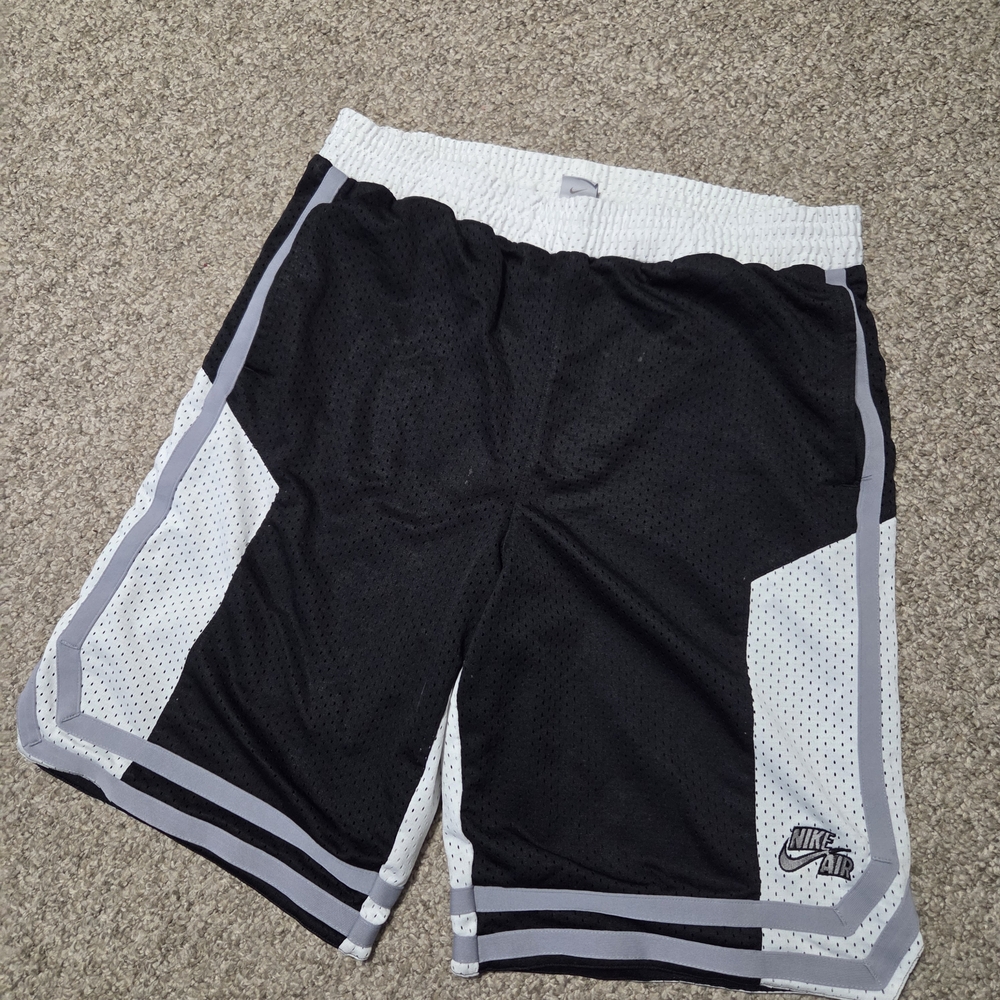 Nike Air Basketball Shorts Y2K 2000s Black‎ White Varsity Mens Size L Vintage